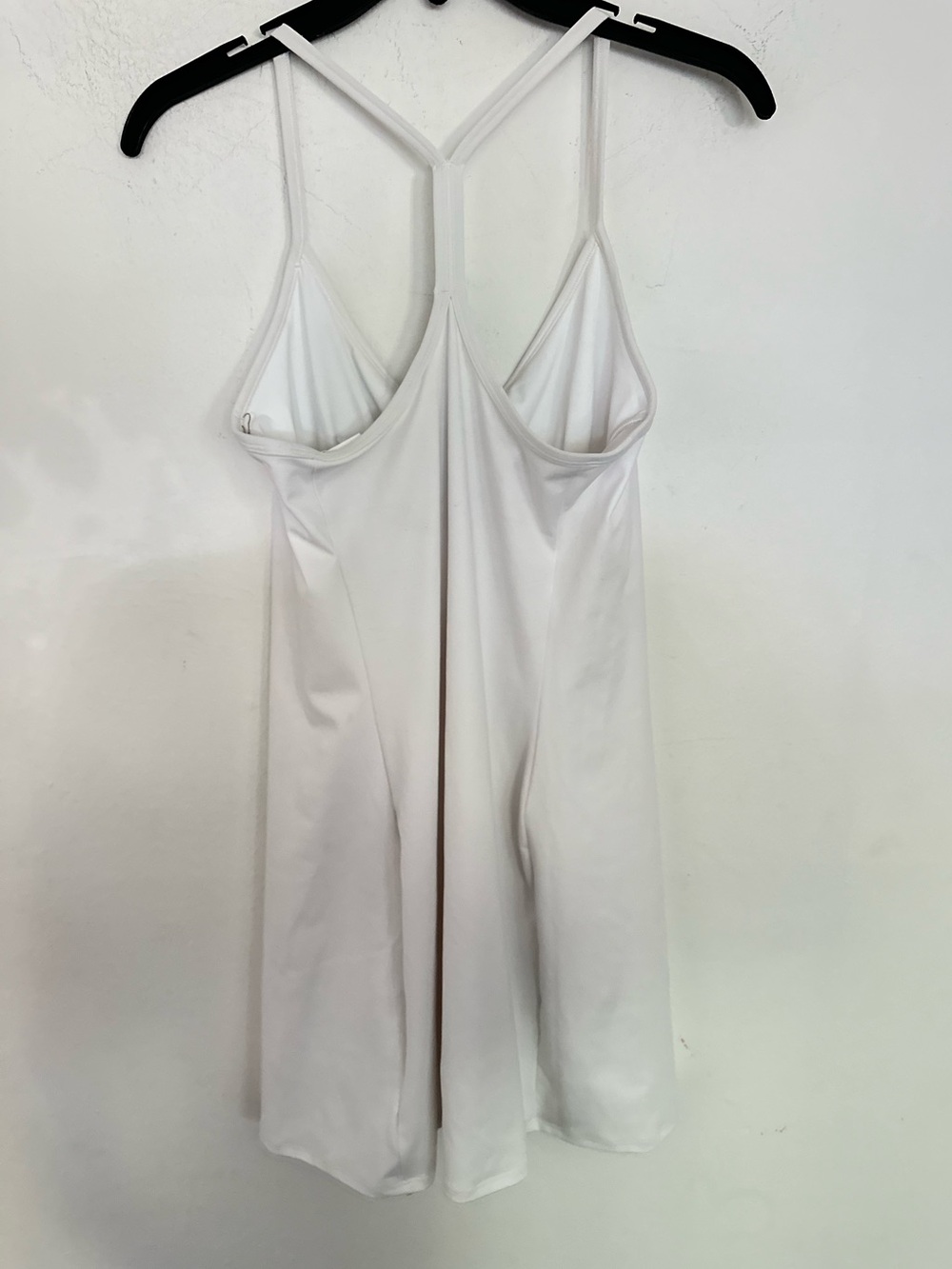 Vuori White One shot Tennis Dress - Picture 6 of 6